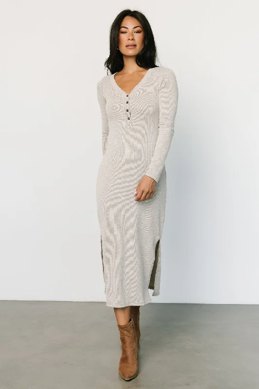 Denver Ribbed Midi Dress | Light Gray Trendy Mock Neck Midi Dress