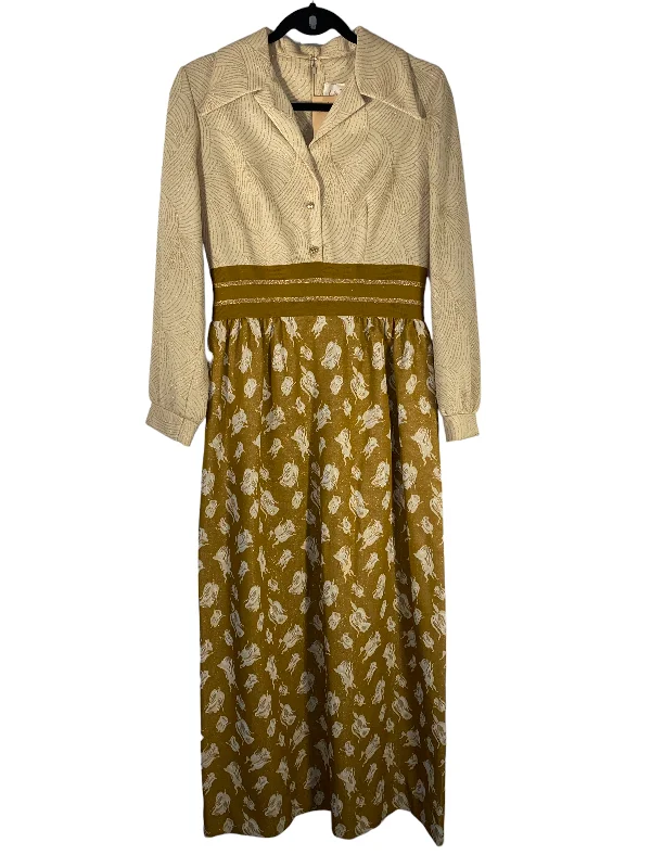 1970s Leslie Fay Gold Formal Maxi Dress Trendy Floral Print Maxi Dress