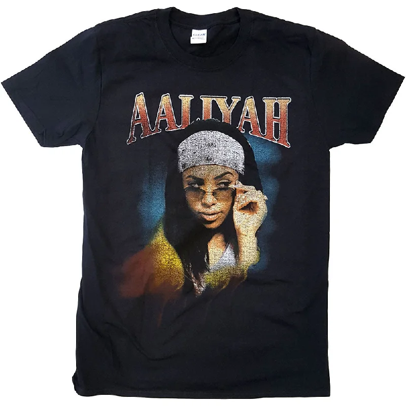 Aaliyah | Official T-Shirt | Trippy Seamless Knitted Crochet