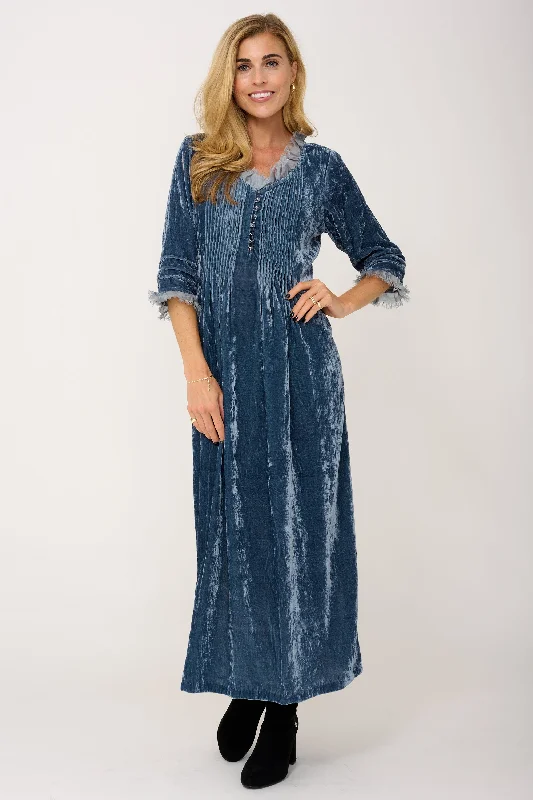 Silk Velvet Annabel Maxi Dress in Blue Grey Cozy Knitted Maxi Dress