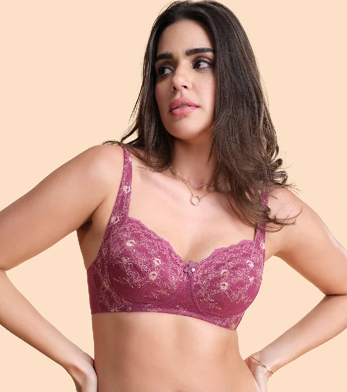 Enamor F129
LACE CONTOUR BRA
NON-PADDED WIREFREE HIGH COVERAGE Fashionable Push-Up Bra