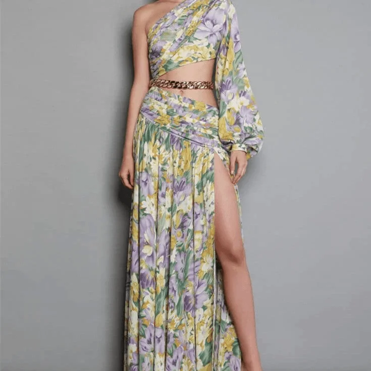 KittenAlarm - Krissy One Shoulder Chain Embellishment Floral Maxi Dress Fashionable Printed Maxi Dress KittenAlarm - Krissy One Shoulder Chain Embellishment Floral Maxi Dress Fashionable Printed Maxi Dress
