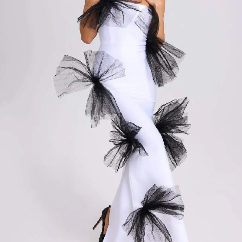 KittenAlarm - Norah Strapless Tulle Bow Maxi Dress Comfortable Plunging Neckline Maxi Dress KittenAlarm - Norah Strapless Tulle Bow Maxi Dress Comfortable Plunging Neckline Maxi Dress