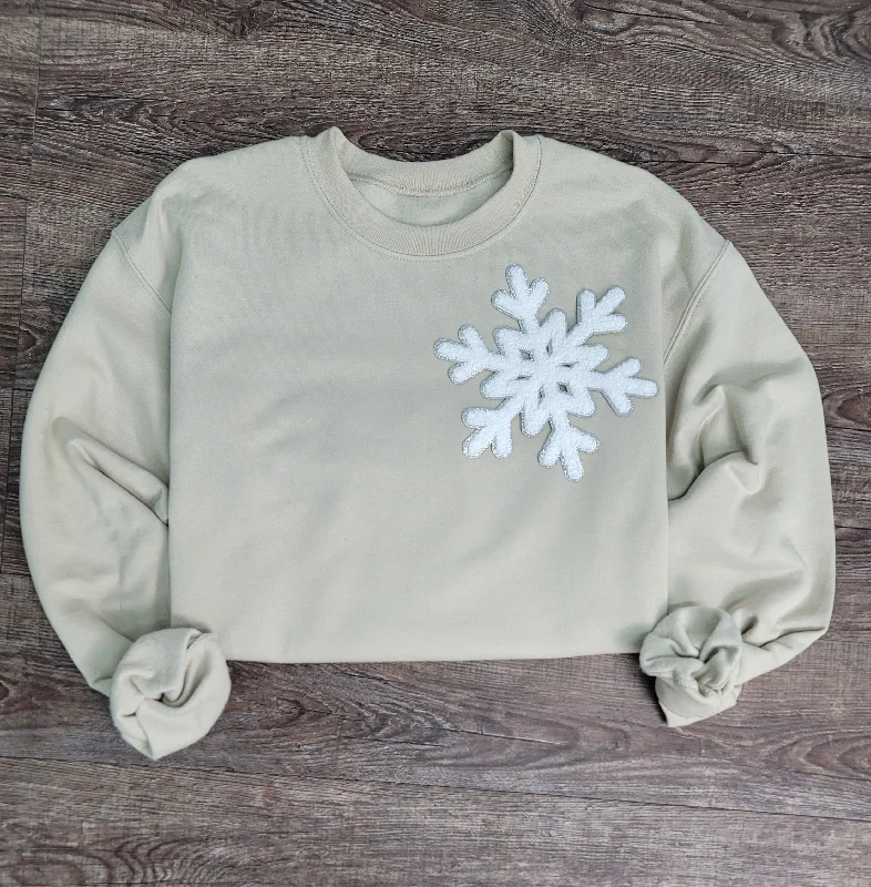 Hazel Blues® | Medium Snowflake Chenille Patch Sweatshirt Hoodie with Hem Patch Decorative Personalized Hazel Blues® | Medium Snowflake Chenille Patch Sweatshirt Hoodie with Hem Patch Decorative Personalized