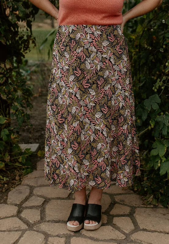 The Rin Skirt by Part Two - Crabapple Leaf - PLUS relaxed fit skirt