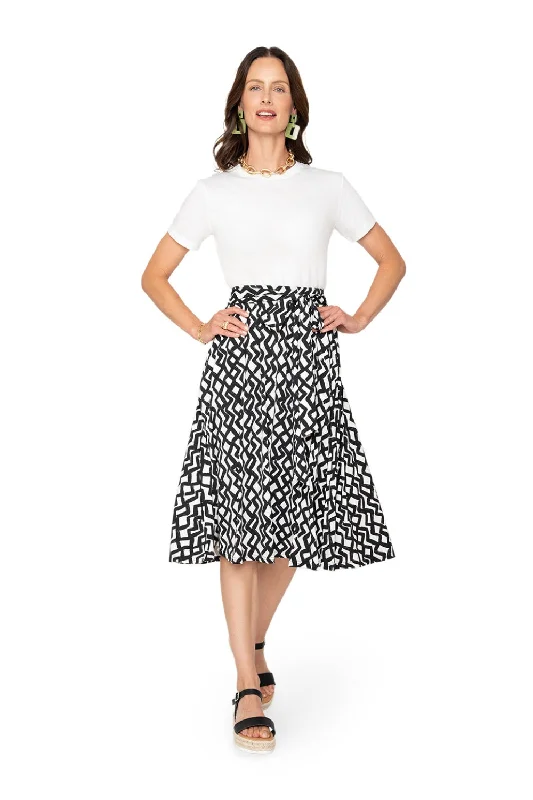 Leota's Women Mindy Skirt Zig Zag Black White spandex blend skirt